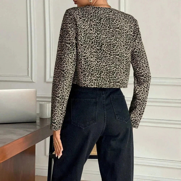 Black Casual Women's Comfort Chiffon Bow Tie Leopard Print Blouse - Picture 2 of 5